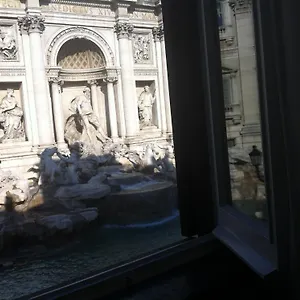 フォンタナ 3*, ローマ イタリア